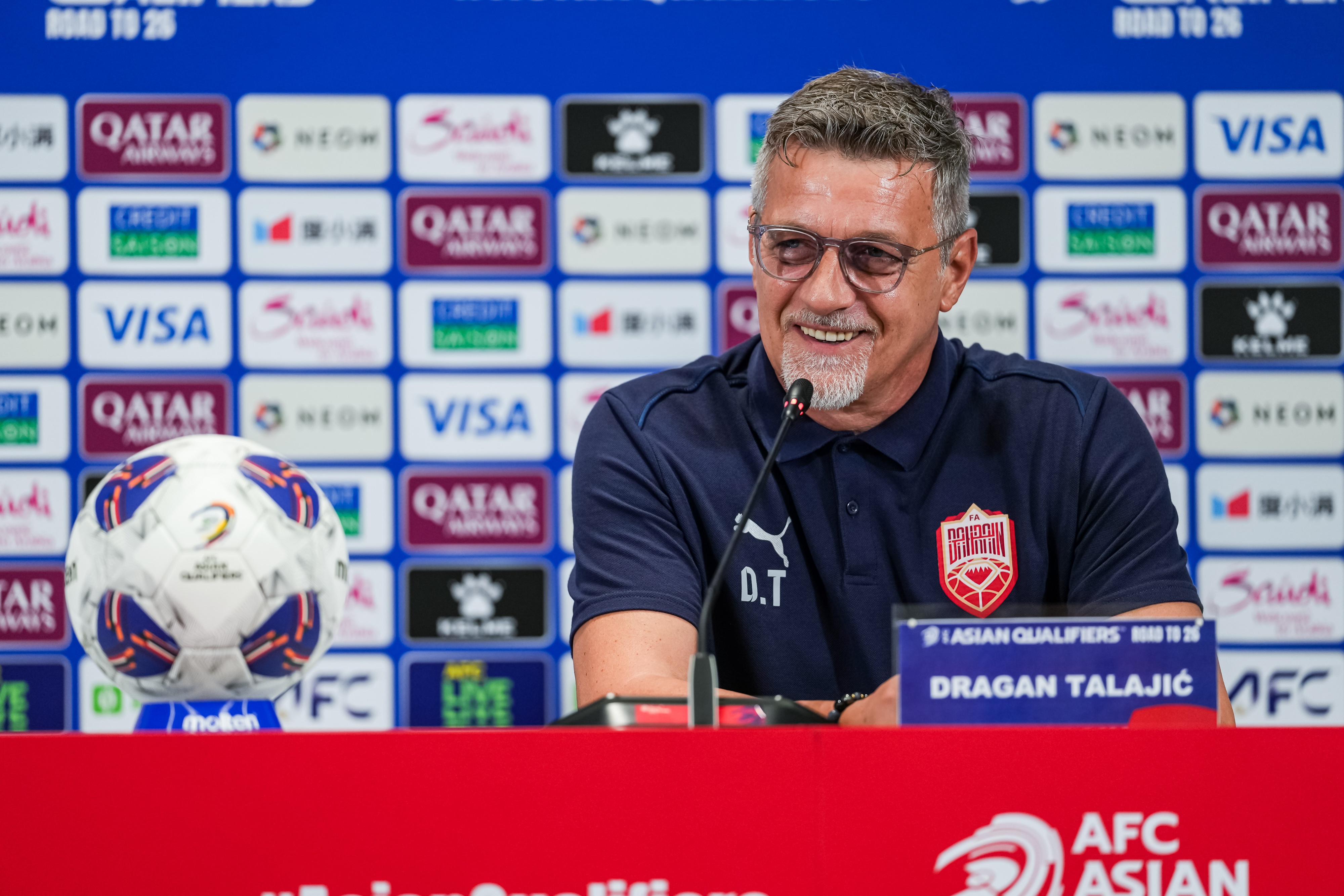 巴林主帅：上次被中国队绝杀很遗憾 伊万是克罗地亚最好教练之一